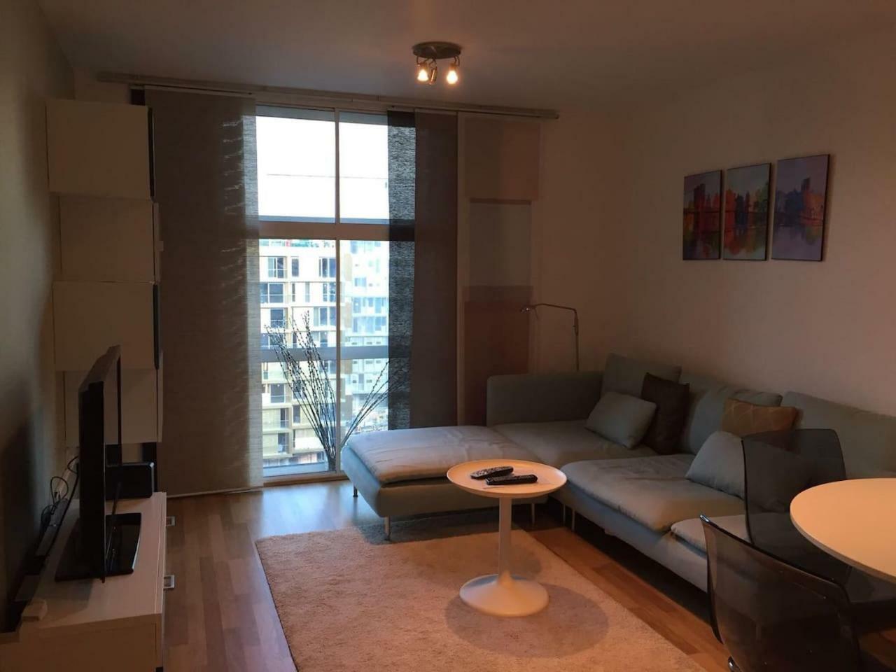 لندن 1 Bedroom In Chelsea Bridge Wharf المظهر الخارجي الصورة